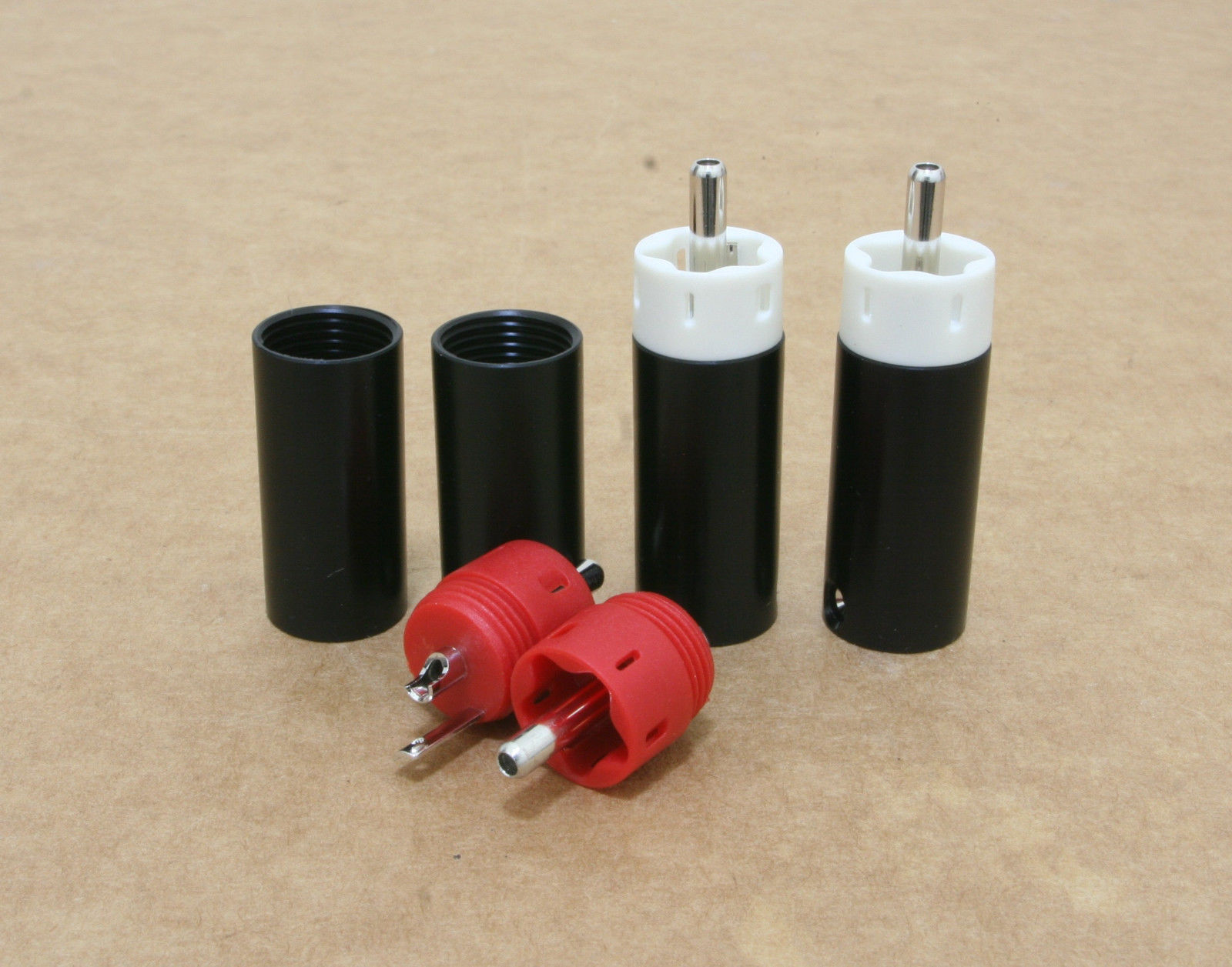 VIBORG VR109R Connecteur RCA Cuivre Pur Plaqué Argent / Rhodium PTFE 9 Set X4 VIBORG VR109R Connecteur RCA Cuivre Pur Plaqué Argent / Rhodium PTFE 9 Set X4