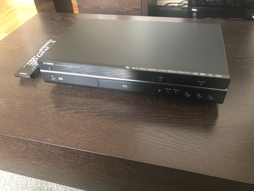Yamaha BDS681 blu ray player Mali oglasi HiFi forumi