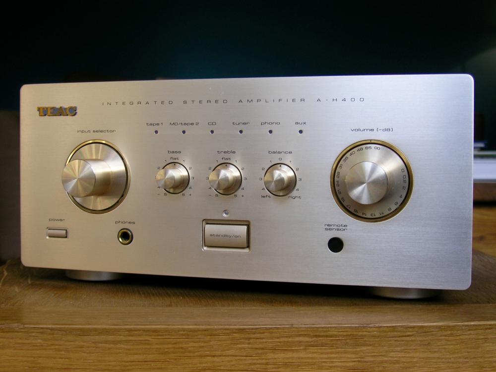 TEAC A-H400.jpg