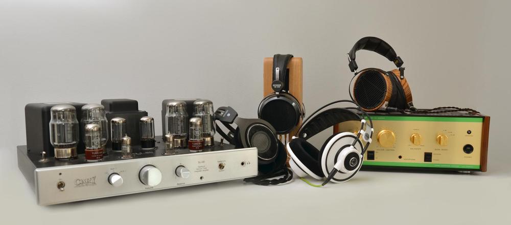 Leben_Cary_w_-Headphones.jpg